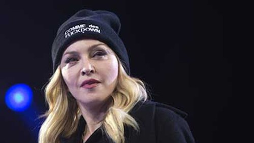 Madonna hé lộ việc bị cưỡng hiếp năm 19 tuổi